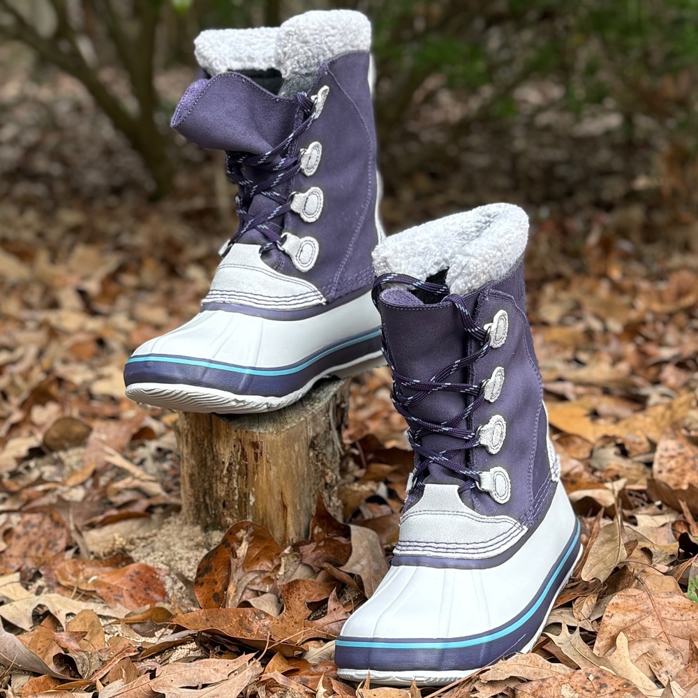 L.L. BEAN Snow Boots Purple & Gray - Womens  Size 10 - Like new